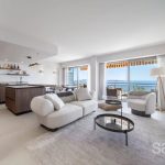 A superb apartment with panoramic sea views – Gallery 2