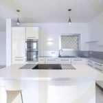 Villefranche-sur-Mer – Superb top floor 4-room apartment with terrace, solarium and panoramic sea view – Gallery 9