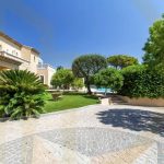 Villefranche-sur-Mer – Superb neo-Provencal villa in gated estate with swimming pool – Featured