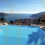Villefranche-sur-Mer – Exceptional top-floor apartment with panoramic sea view – Gallery 1