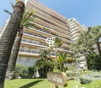 FOR SALE – 2-Room Apartment with Terrace and Garag..