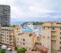 FOR SALE – Renovated 3-Room Apartment with Port Vi..