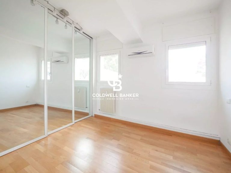 FOR SALE – Mixed-Use 2-Room Apartment in Monaco
Pr..