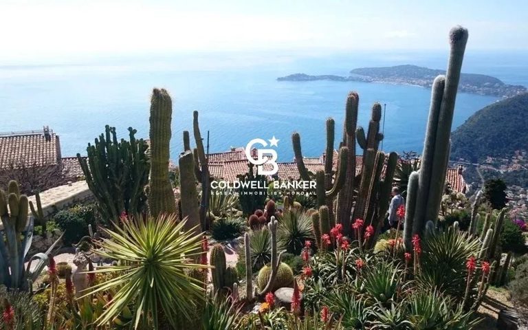 FOR SALE – Sea View Apartment in Bourgeois Buildin..