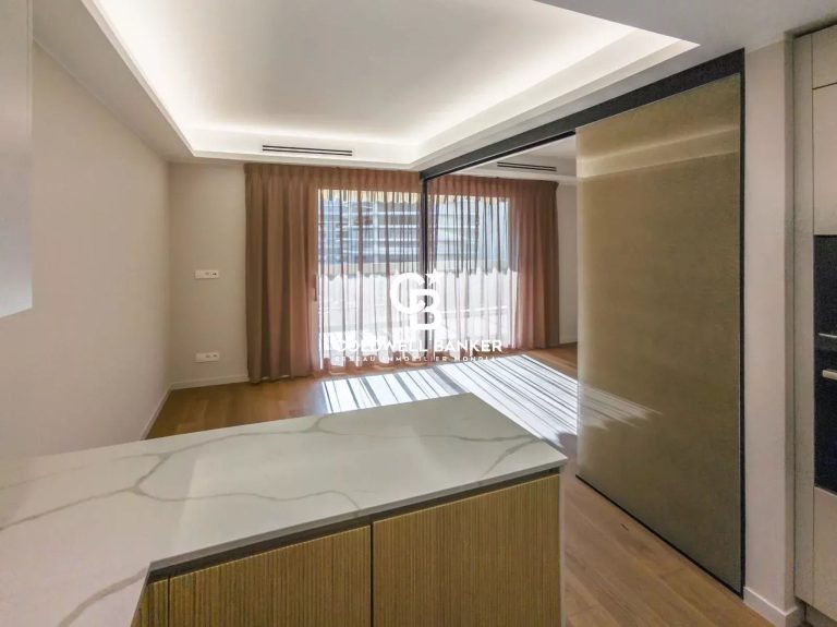 FOR SALE – Renovated 2-Room Apartment with Terrace..