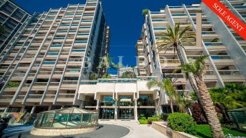 140 SQM MODERN OFFICE IN CARRÉ D’OR
Price: Upon re..