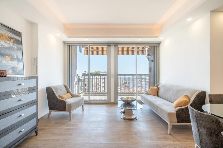 For Sale – MILLEFLORI, Monte-Carlo – Renovated 3-R..