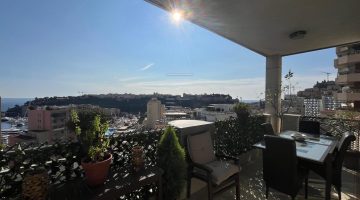 FOR SALE – RARE 3–4 ROOM APARTMENT WITH VIEWS OVER..