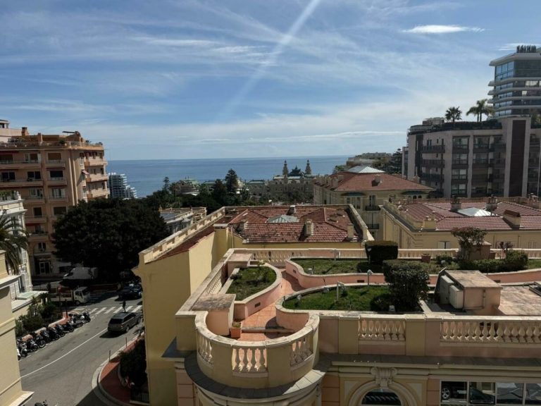 FOR SALE – Exceptional 4-Room Apartment in Riviera..