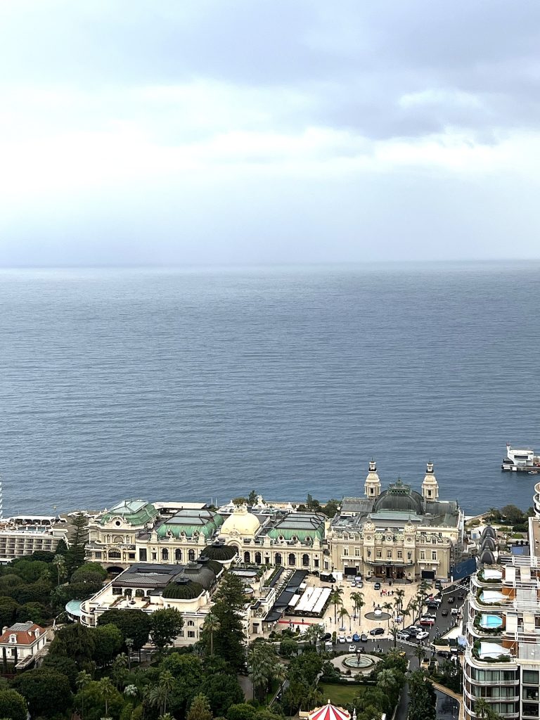 FOR SALE – Studio in the Center of Monte-Carlo
Loc..