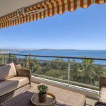 A superb apartment with panoramic sea views – Gallery 1