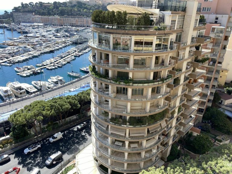 2 Exceptional Parking Spaces in the Heart of the Port of Monaco