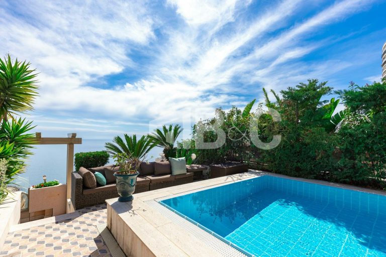 FOR SALE – Duplex Penthouse with Private Pool
€21,..