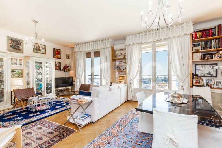 FOR SALE – MAGNIFICENT DUPLEX PENTHOUSE WITH SEA V..