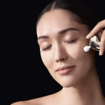 soin-clarins-precious.jpg.png