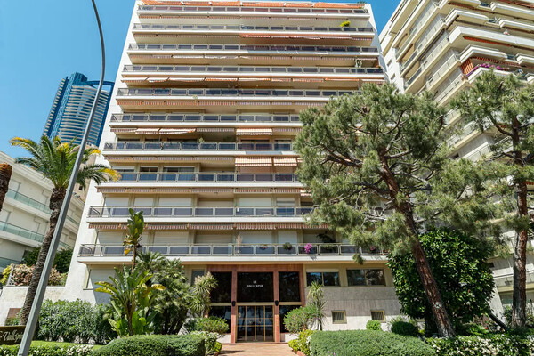 FOR SALE – 2-ROOM APARTMENT – LE VALLESPIR, LARVOT..