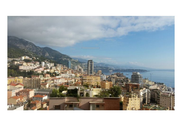 FOR SALE – 4-ROOM FAMILY APARTMENT WITH SEA VIEW
L..