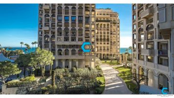 FOR SALE – 5/6-ROOM APARTMENT | SEASIDE PLAZA, FON..