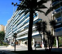 Trocadéro – Commercial Premises with Window Displa..