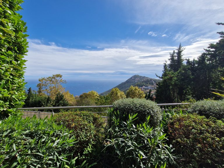 La Turbie – Sole Agent – Charming Villa with Sea a..