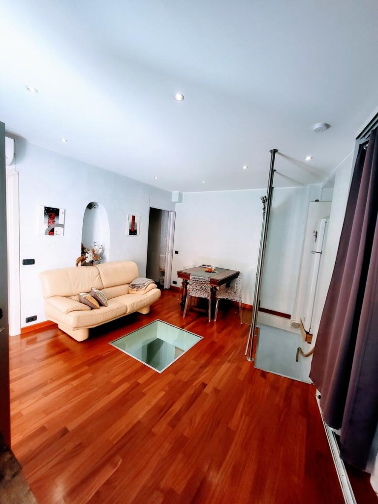 For Sale – Renovated 2-Room Duplex in La Condamine..