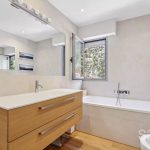 Charming apartment with pool and sea views – Gallery 9