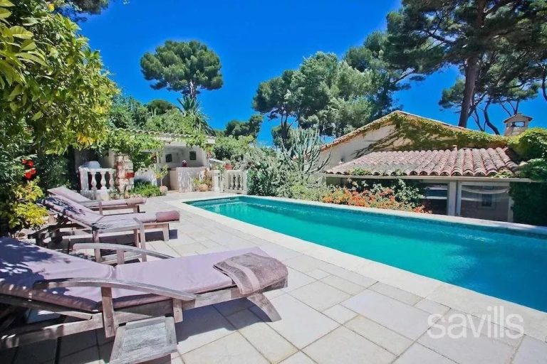 A charming property in the heart of Cap d’Antibes