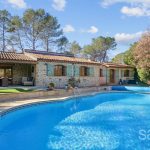 Charming single-story villa with pool. – Gallery 1