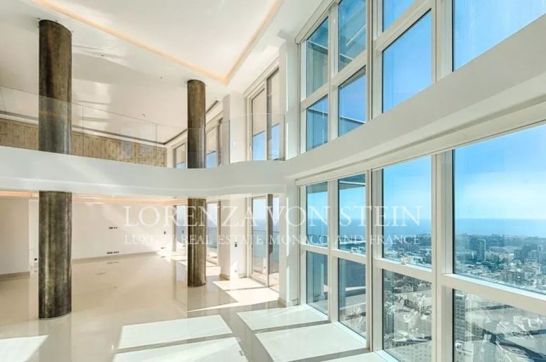 FOR SALE – EXCEPTIONAL DUPLEX IN TOUR ODÉON
Price:..