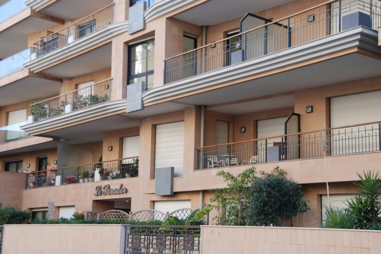 MIXED-USE STUDIO FOR RENT – LA CONDAMINE, MONACO
B..