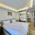 Prestigious Renovated 3-Bedroom Apartment with Panoramic Sea Views – Steps from Monaco – Gallery 9