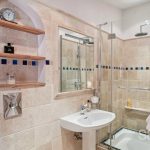 Charming single-story villa with pool. – Gallery 9