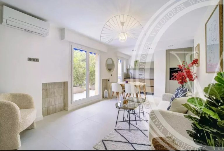 Rare Opportunity in Villefranche-sur-Mer – Fully Renovated One-Bedroom Apartment Just 5 Minutes from the Beach!