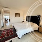 Luxury Apartment with Stunning Sea and City Views – Gallery 6