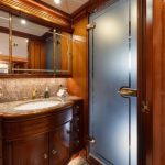 Double-bathroom-700×463-1