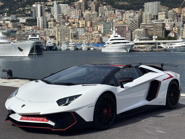 Lamborghini Aventador Roadster 6.5 V12 LP 750 SV –..