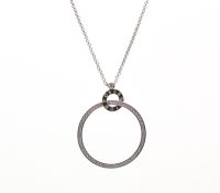 Piaget 'Possession' Necklace – For Sale

Brand: ..