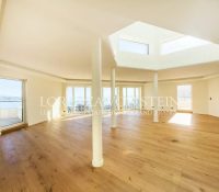 FOR SALE – EXCEPTIONAL TRIPLEX PENTHOUSE IN CARRÉ ..