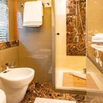 baccarat-bathroom-700×394-1