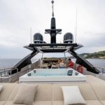 baccarat-lifestyle-jaccuzi-700×394-1