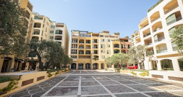 For Sale – Commercial Space / Administrative Offic..