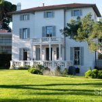 Contemporary property near the beaches – Gallery 1