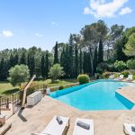 Signature villa in a lush green setting – Gallery 3
