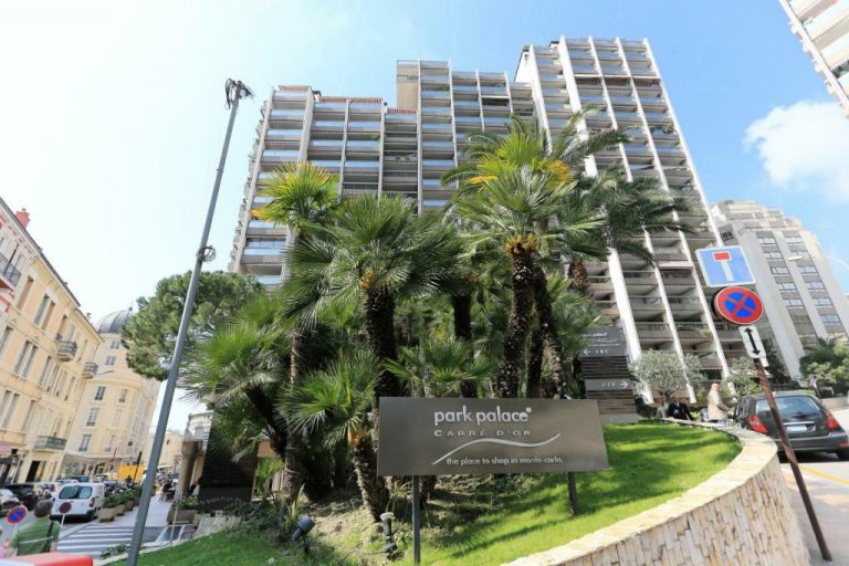 Commercial Lease – Park Palace – Carré d’OrRef: 1..