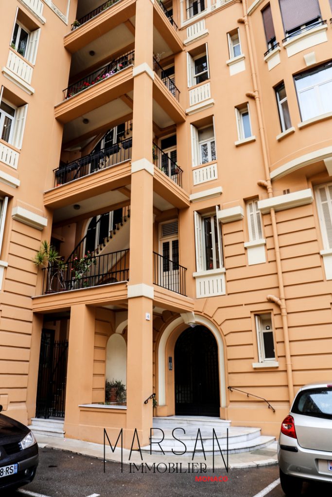 For Rent – Renovated and Furnished Maid’s Room, Si..