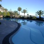 parc-st-roman-vue-piscine-130816093118