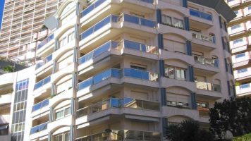 For Rent – Spacious 3/4-Room Apartment, Rocazur, L..