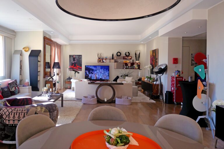 FOR RENT – Palais Albany, Monaco
Ref.: ALBR1-L
Mon..