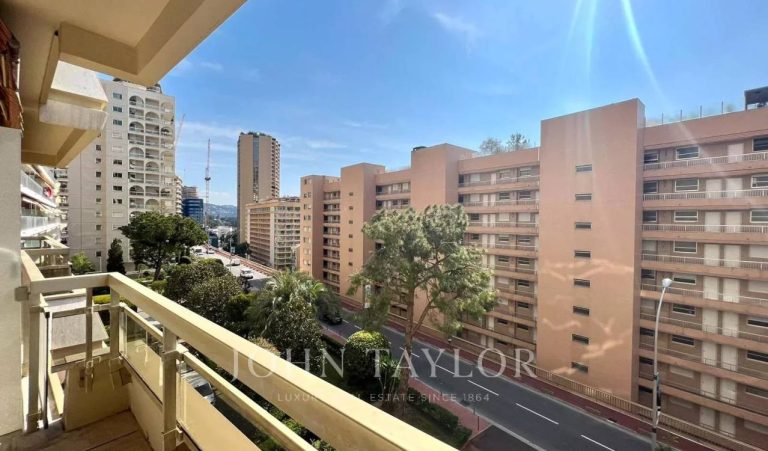 FOR SALE – APARTMENT IN LARVOTTO, MONACO
Price: €3..