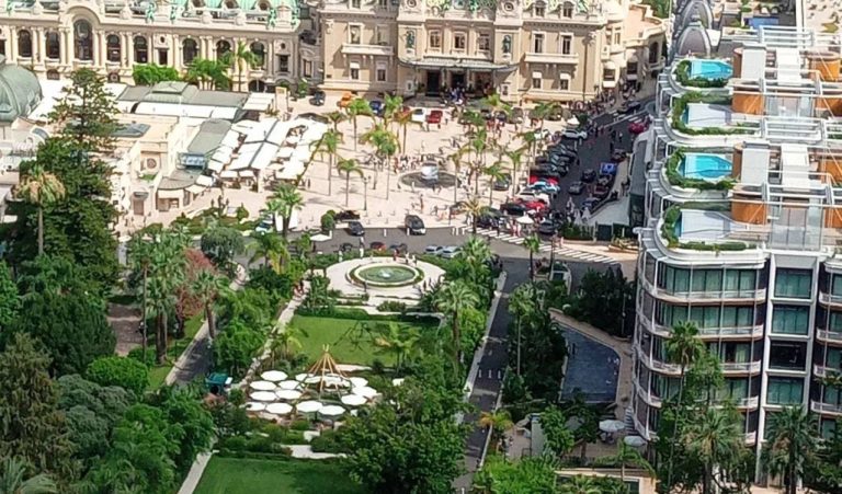 FOR SALE – MONTE-CARLO, MONACO
Price: €12,500,000
..